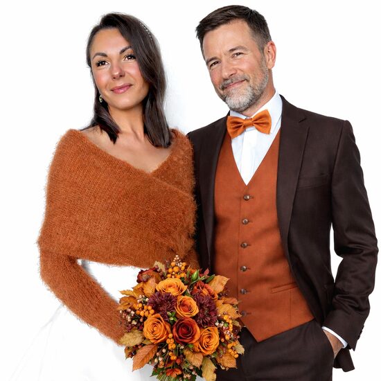 Brauner-orangefarbener Braut Bolero, gestricktes Hochzeits-Cover-Up für Brautjungfern, VO25